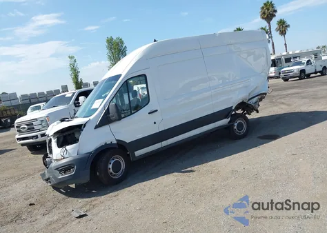 2021 Ford Transit-250 Cargo Van z USA, uszkodzony, nr VIN 1FTBR3X85MKA03949